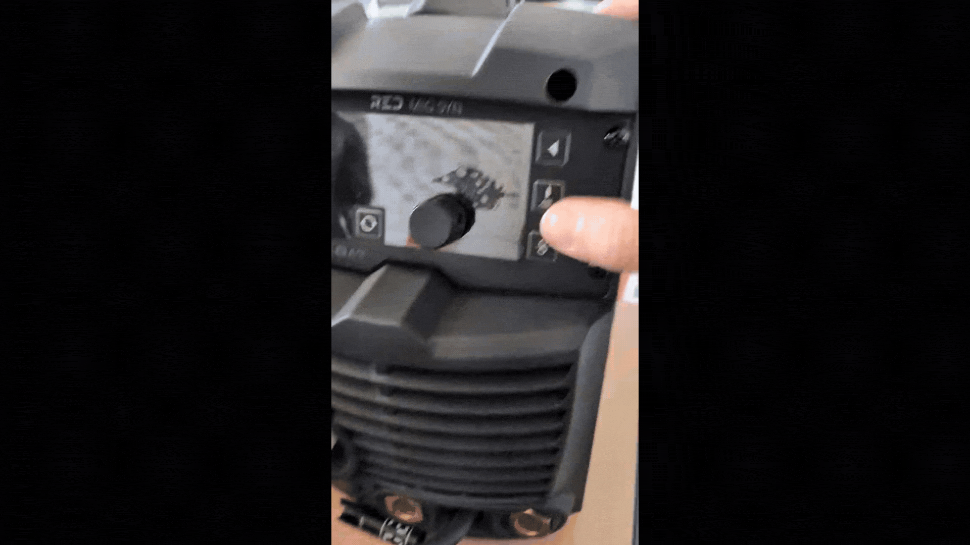RED by Lorch MIG 210 SYN Blasen im Display Problembehebung
